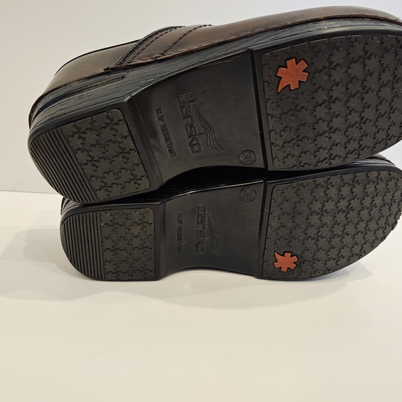 Dansko Women's Pro XP Dark Brown Leather Clogs / Mules Size 38 - Picture 6 of 9